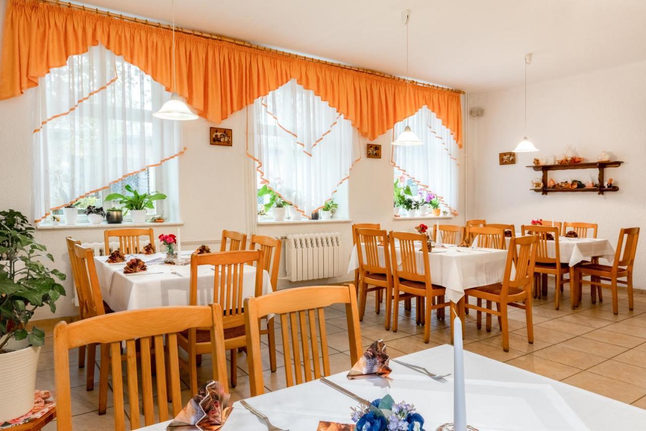 Hotel Carola Olbernhau Ngoại thất bức ảnh