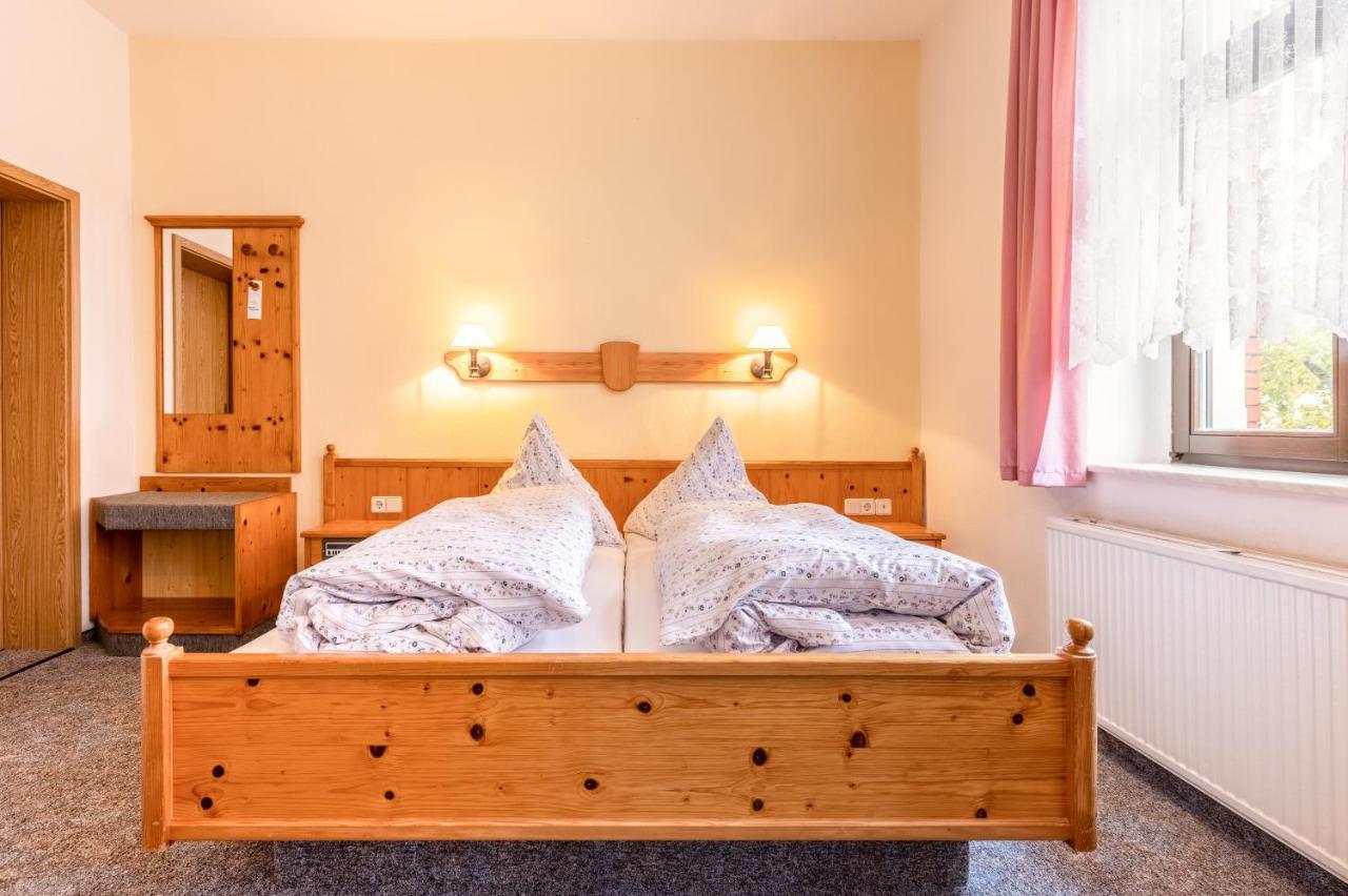 Hotel Carola Olbernhau Ngoại thất bức ảnh